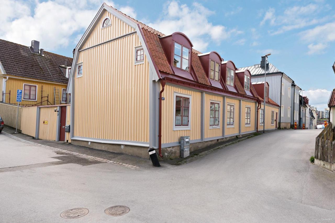 Fregatten Bed&Breakfast Karlskrona Exterior foto