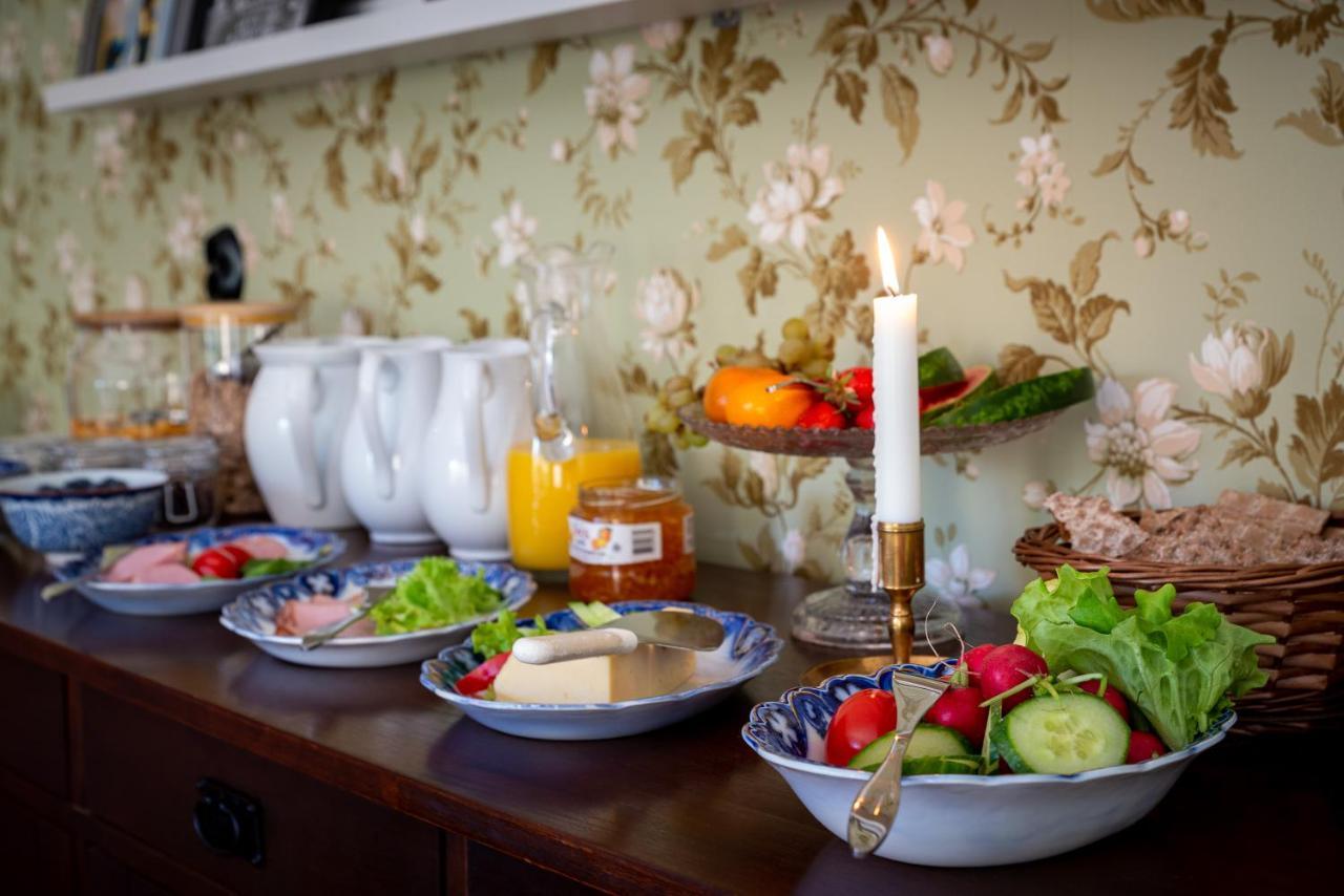 Fregatten Bed&Breakfast Karlskrona Exterior foto